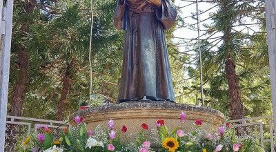 Monumento al Santo Padre Pio da Pietrelcina