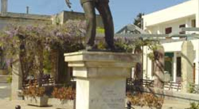 Statua di Martino Manzo
